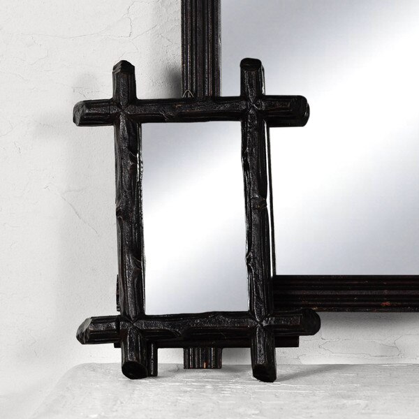 Wooden Mirror Set Macro 2